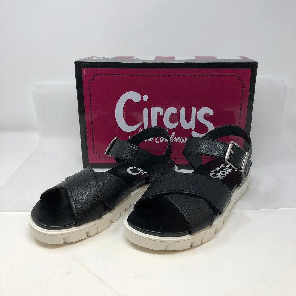 Circus by Sam Edelman Women's Narcissa Flat Sandal Black NEW in BOX FAST SHIPPIN